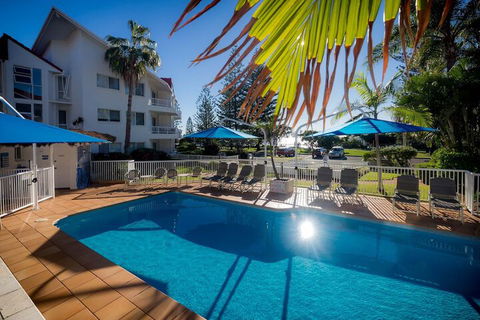 Le Beach Apartments - Whitsundays Accommodation 4