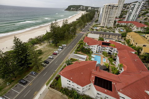 Le Beach Apartments - Whitsundays Accommodation 2