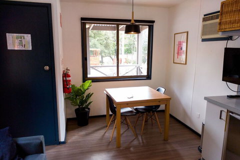 Halls Gap Lakeside Tourist Park - Whitsundays Accommodation 4