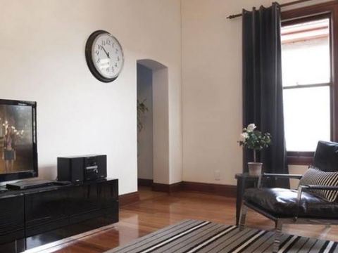Boutique Stays - Parliament Place- Brighton - Whitsundays Accommodation 0