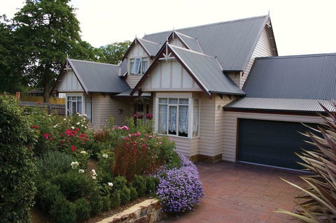 Lucy's House Serenity - Whitsundays Accommodation 0