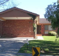 Australian Home Away at East Doncaster - Whitsundays Accommodation