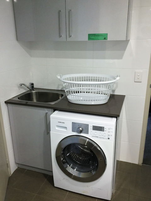 Baileys Serviced Apartments - Whitsundays Accommodation 5
