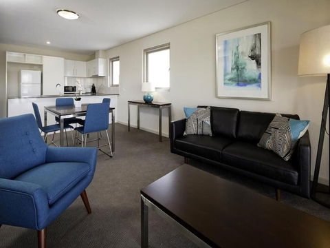 Baileys Serviced Apartments - Whitsundays Accommodation 1