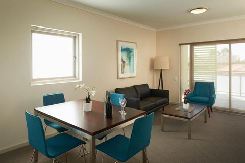 Baileys Serviced Apartments - Whitsundays Accommodation 3