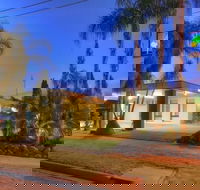 Paruna Motel - Whitsundays Accommodation