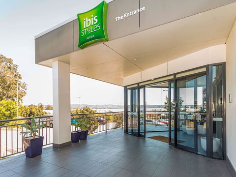 Ibis Styles The Entrance - Whitsundays Accommodation 3