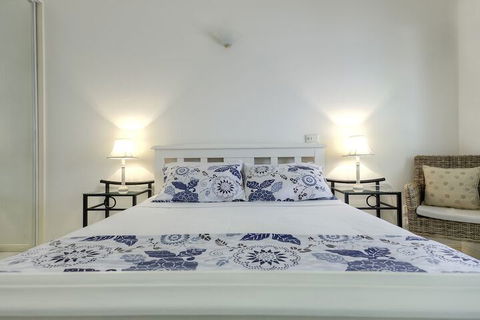 The Beach Place - Whitsundays Accommodation 2