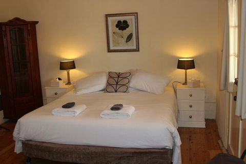 Goat Square Cottages - Whitsundays Accommodation 1