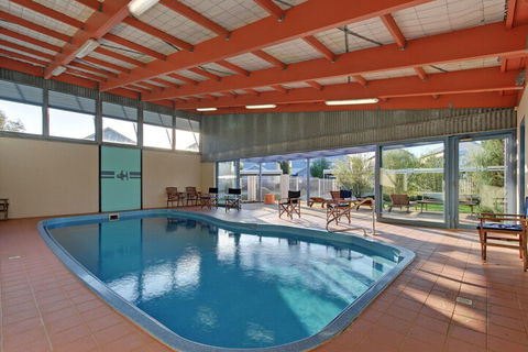 Captains Cove Resort - Whitsundays Accommodation 4