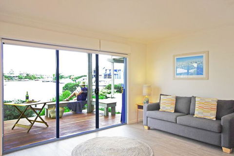 Captains Cove Resort - Whitsundays Accommodation 7