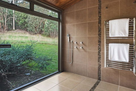 The Buckland Studio Retreat - Whitsundays Accommodation 6