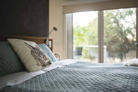 The Buckland Studio Retreat - Whitsundays Accommodation 7