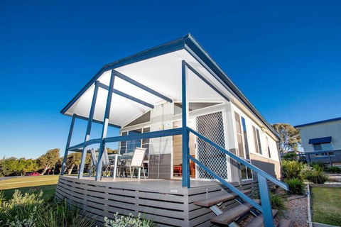 Reflections Holiday Parks Bonny Hills - Whitsundays Accommodation 1