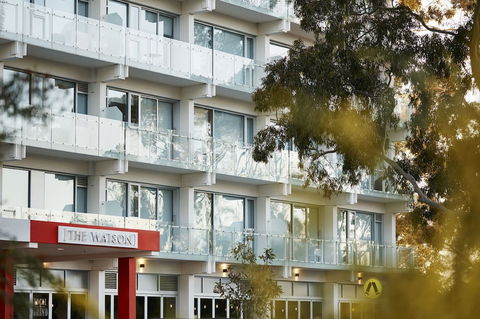 Art Series - The Watson - Whitsundays Accommodation 1