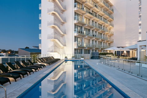 Art Series - The Watson - Whitsundays Accommodation 2