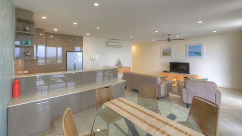The Dunes Cotton Tree - Whitsundays Accommodation 1