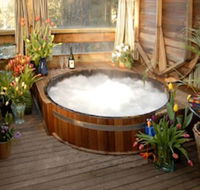 Arcadia Cottages - Whitsundays Accommodation