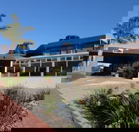 Apollon Motor Inn - Whitsundays Accommodation