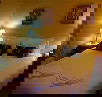 Curtis Cottage - Whitsundays Accommodation