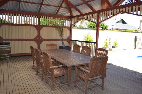 Barossa Valley Apartments - Whitsundays Accommodation 4