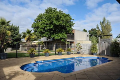Barossa Valley Apartments - Whitsundays Accommodation 0