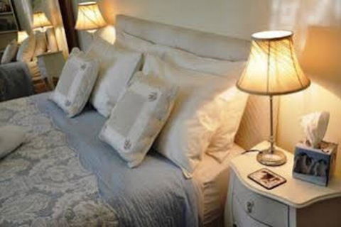 Middleton Cottage - Whitsundays Accommodation 0