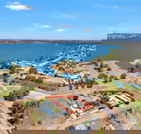 Kennedy Holiday Villas - Whitsundays Accommodation