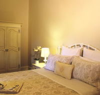 Wooleen Station - Whitsundays Accommodation