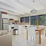 De Angelis Beach House - Whitsundays Accommodation 0