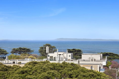 Whitewater Apartments - Whitsundays Accommodation 1