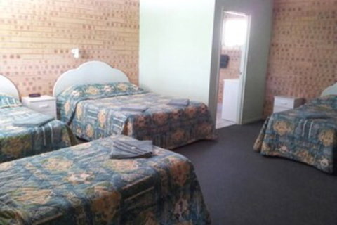 Tiaro Motor Inn - Whitsundays Accommodation 6