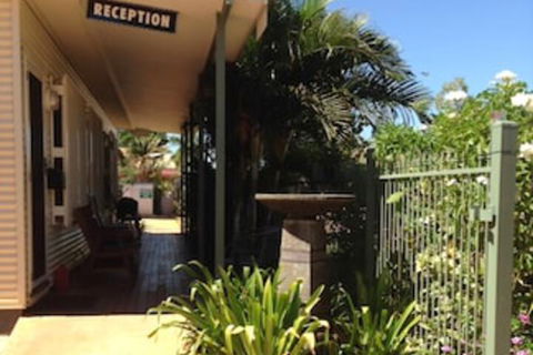 Derby Lodge Self Contained Apartments - Whitsundays Accommodation 2