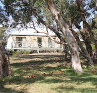 Wenton Farm Holiday Cottages - Whitsundays Accommodation