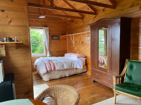 Protea Hill - Whitsundays Accommodation 1