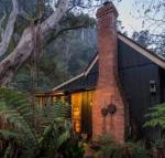 Stringers Cottage - Whitsundays Accommodation
