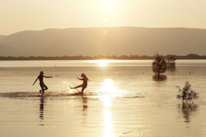 Lake Fyans VIC Whitsundays Accommodation