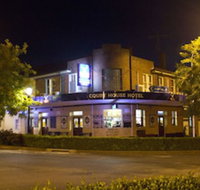 Court House Hotel - Whitsundays Accommodation