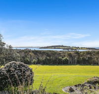 Banksia Park Estate - Whitsundays Accommodation