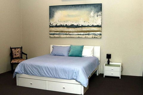 Fairway Manor Accommodation - Whitsundays Accommodation 7