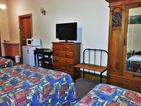 Sonbern Lodge Motel - Whitsundays Accommodation 5