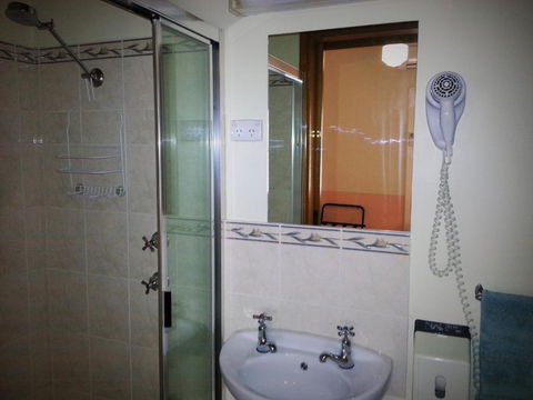 Sonbern Lodge Motel - Whitsundays Accommodation 1
