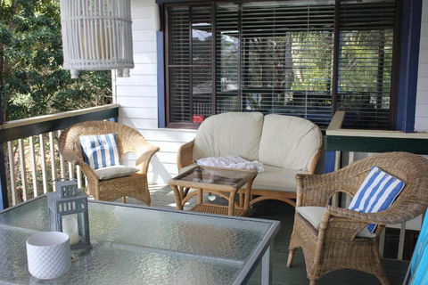 Avoca Beach Cape Cottage - Whitsundays Accommodation 3