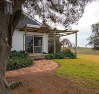 Colenso Country Retreat - Whitsundays Accommodation