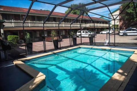Garden City Motor Inn Mt Gravatt - Whitsundays Accommodation 1