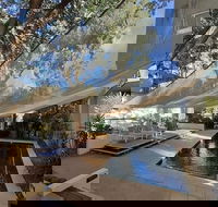 Jacana Apartments - Whitsundays Accommodation