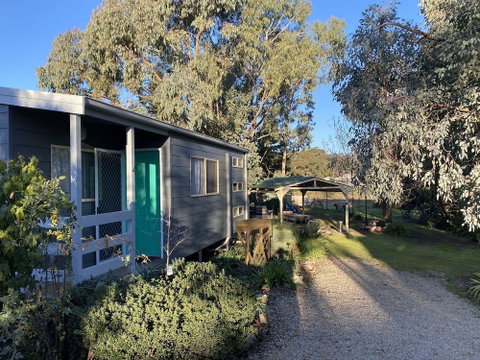Beechworth Cabins - Whitsundays Accommodation 1