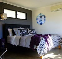 Deshons Retreat - Whitsundays Accommodation