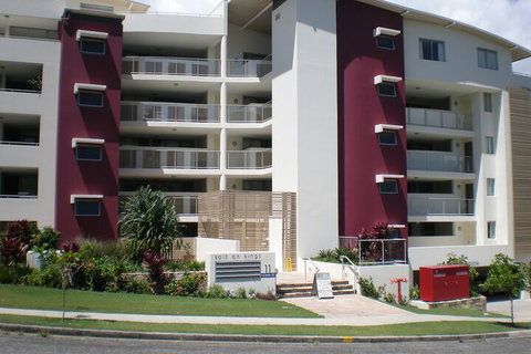 Salt On Kings Apartments - Whitsundays Accommodation 2