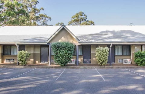Motto Farm Motel - Whitsundays Accommodation 0